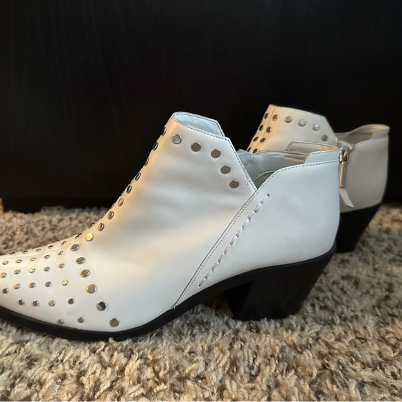 Shoes - White Studded Ankle Boots